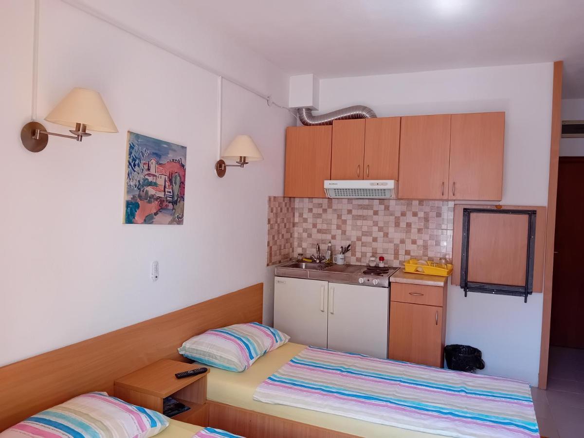 Vila Centar Trebinje Esterno foto