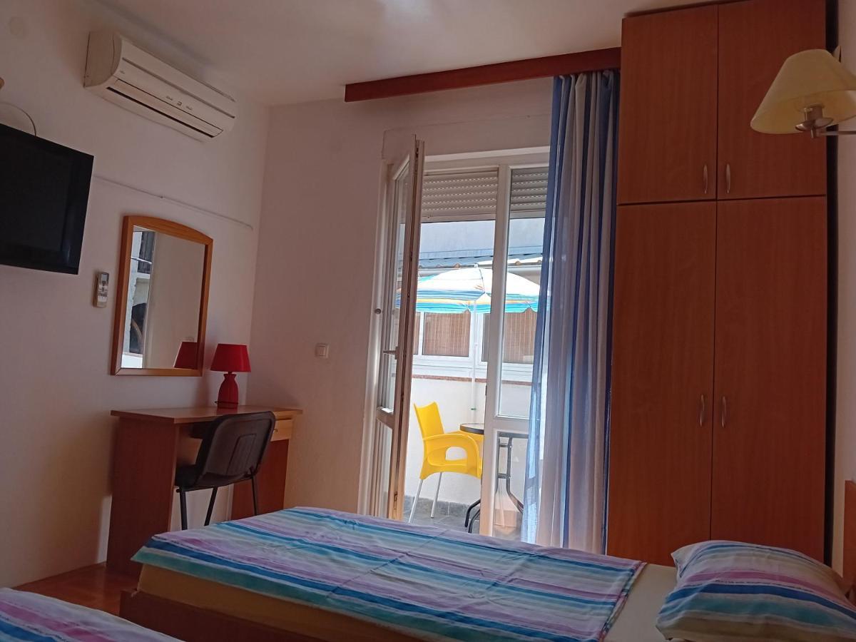 Vila Centar Trebinje Esterno foto