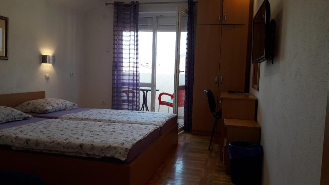 Vila Centar Trebinje Esterno foto