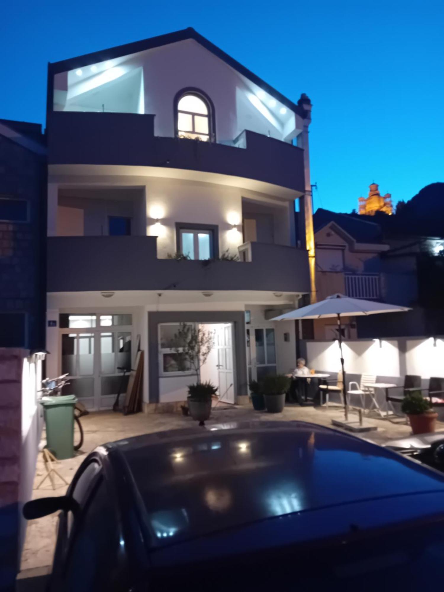 Vila Centar Trebinje Esterno foto